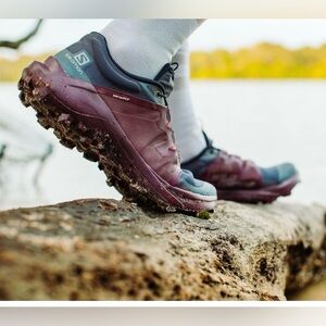 Salomon Wildcross Women's Trail Running Shoes 9.5